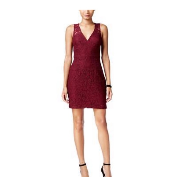BCBGeneration Dresses & Skirts - BCBGeneration Womens Maroon Cocktail V Neck Lace Sheath Holiday Mini Dress Sz 8